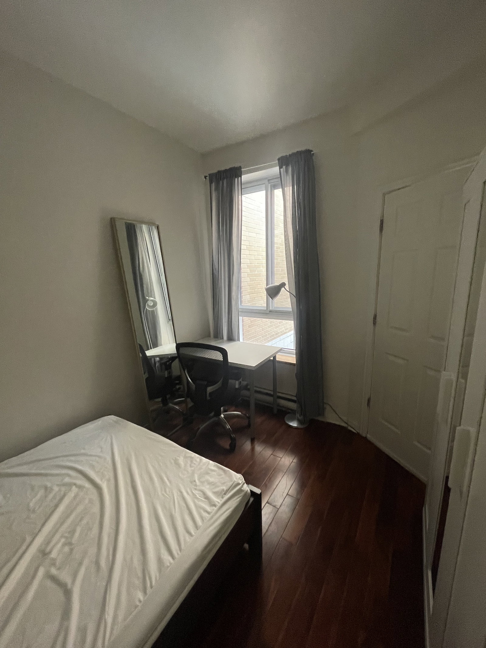 Colocação Montréal 485851