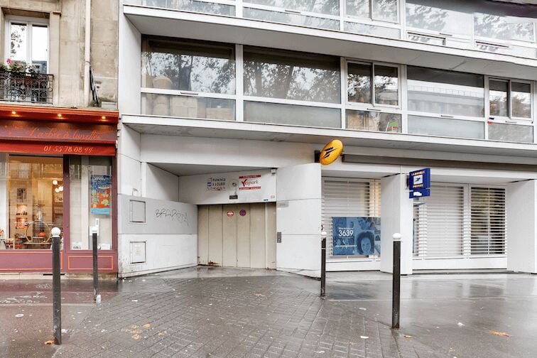 Colocação Paris 490482