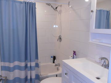Roomlala | Quarto para alugar (5 min metro De La Concorde) com tudo incluído