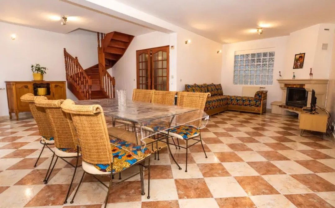 Colocação Bondy 653277