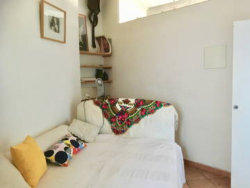 Roomlala | QUARTO PARA ALUGAR COM MORADOR