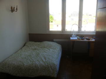 Roomlala | Quarto para alugar em acomodação compartilhada 
