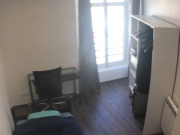 Roomlala | Quarto para alugar em acomodação compartilhada