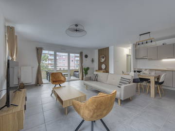 Roomlala | Quarto para alugar em acomodação compartilhada de alto padrão