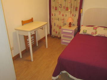 Roomlala | Quarto para alugar em apartamento compartilhado