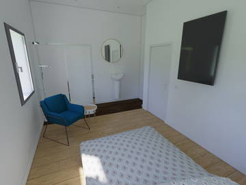 Roomlala | Quarto para alugar em apartamento compartilhado