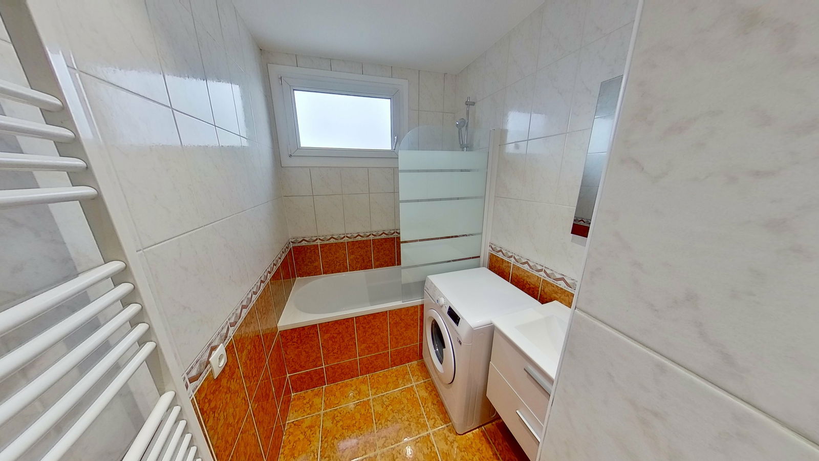 Colocação Aubervilliers 250493