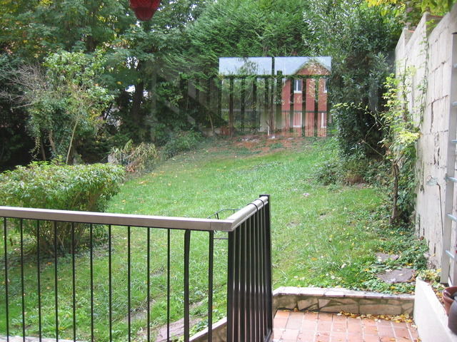 Colocação Suresnes 32385