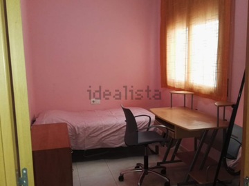 Roomlala | Quarto para alugar em Carrer D'eugeni Ferrer Dalmau