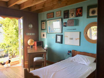 Roomlala | Quarto para alugar em casa com piscina em Saint Denis, Montanhas