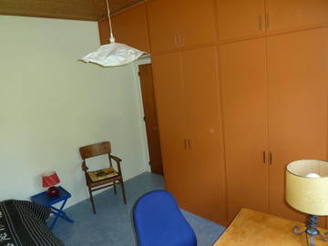 Roomlala | Quarto para alugar em casa de residente