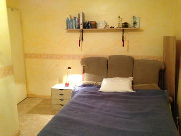 Roomlala | Quarto para alugar em casa de residente em Cholet