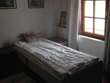 Roomlala | Quarto para alugar em casa geminada