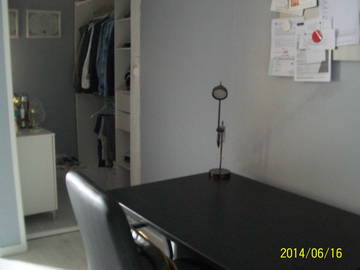 Roomlala | Quarto para alugar em casa local