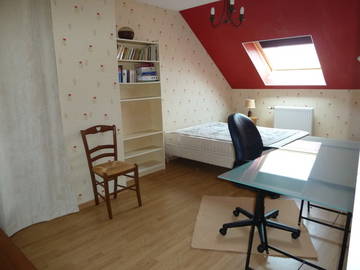 Roomlala | Quarto para alugar em casa particular