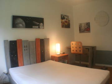 Roomlala | Quarto para alugar em casa particular
