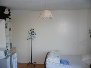 Roomlala | Quarto para alugar em casa particular