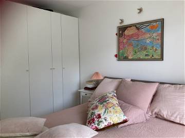 Roomlala | Quarto para alugar em casa particular a 30 minutos do centro de Paris.
