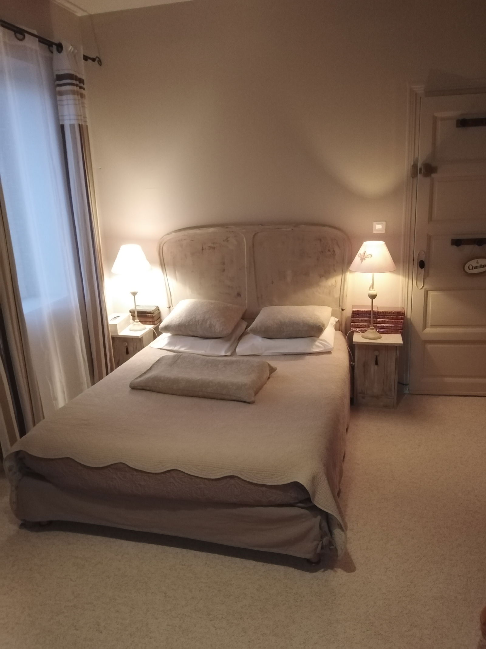 Hospedagem Em Casa De Família Cébazan 622274