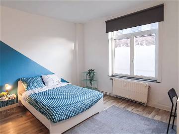 Roomlala | Quarto para alugar em Charleroi