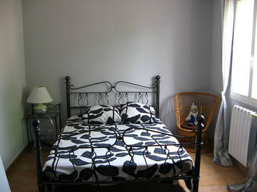 Roomlala | Quarto para alugar em Isle Sur La Sorgue