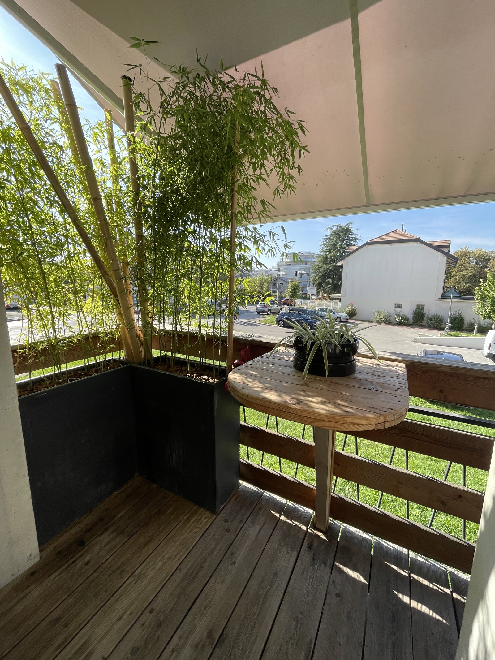 Colocação Annemasse 655503