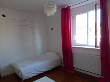 Roomlala | Quarto para alugar estação de metrô Lomme-Lambersart