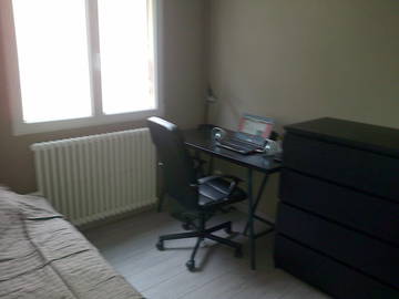 Roomlala | Quarto para alugar - Estadia curta privilegiada