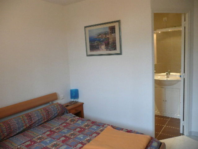 Hospedagem Em Casa De Família Nice 17475