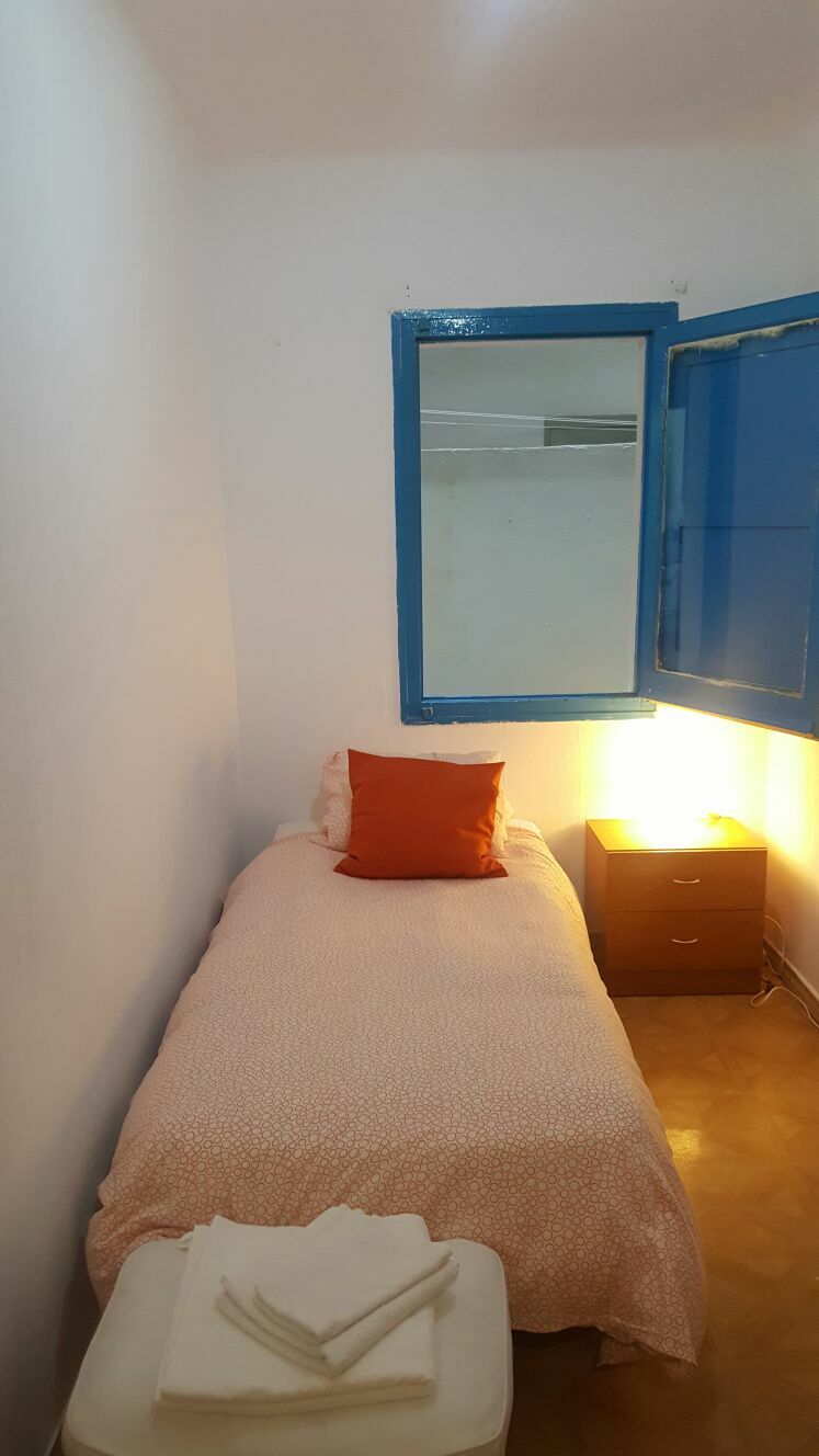 Hospedagem Em Casa De Família Esplugues de Llobrega 174065