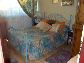 Roomlala | Quarto para alugar na casa de um residente