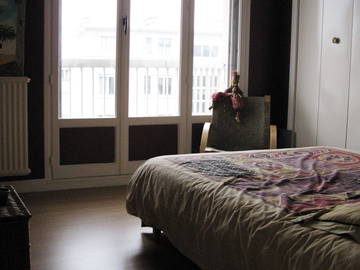Roomlala | Quarto para alugar na casa de um residente