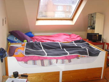 Roomlala | Quarto para alugar na casa de um residente