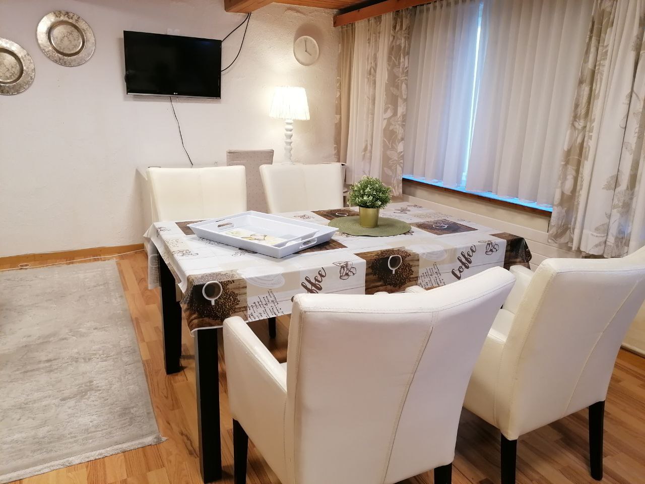 Hospedagem Em Casa De Família Altstätten 659647