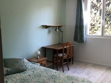 Roomlala | Quarto para alugar no centro da cidade de Aix a pé de residente local