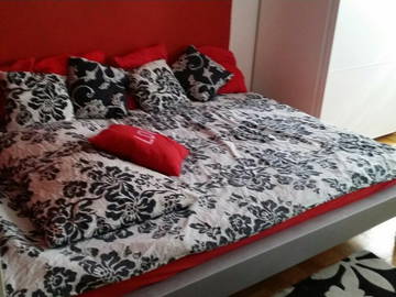 Roomlala | Quarto para alugar no centro de Genebra 