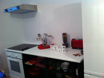 Roomlala | Quarto para alugar para acomodação compartilhada em Mons