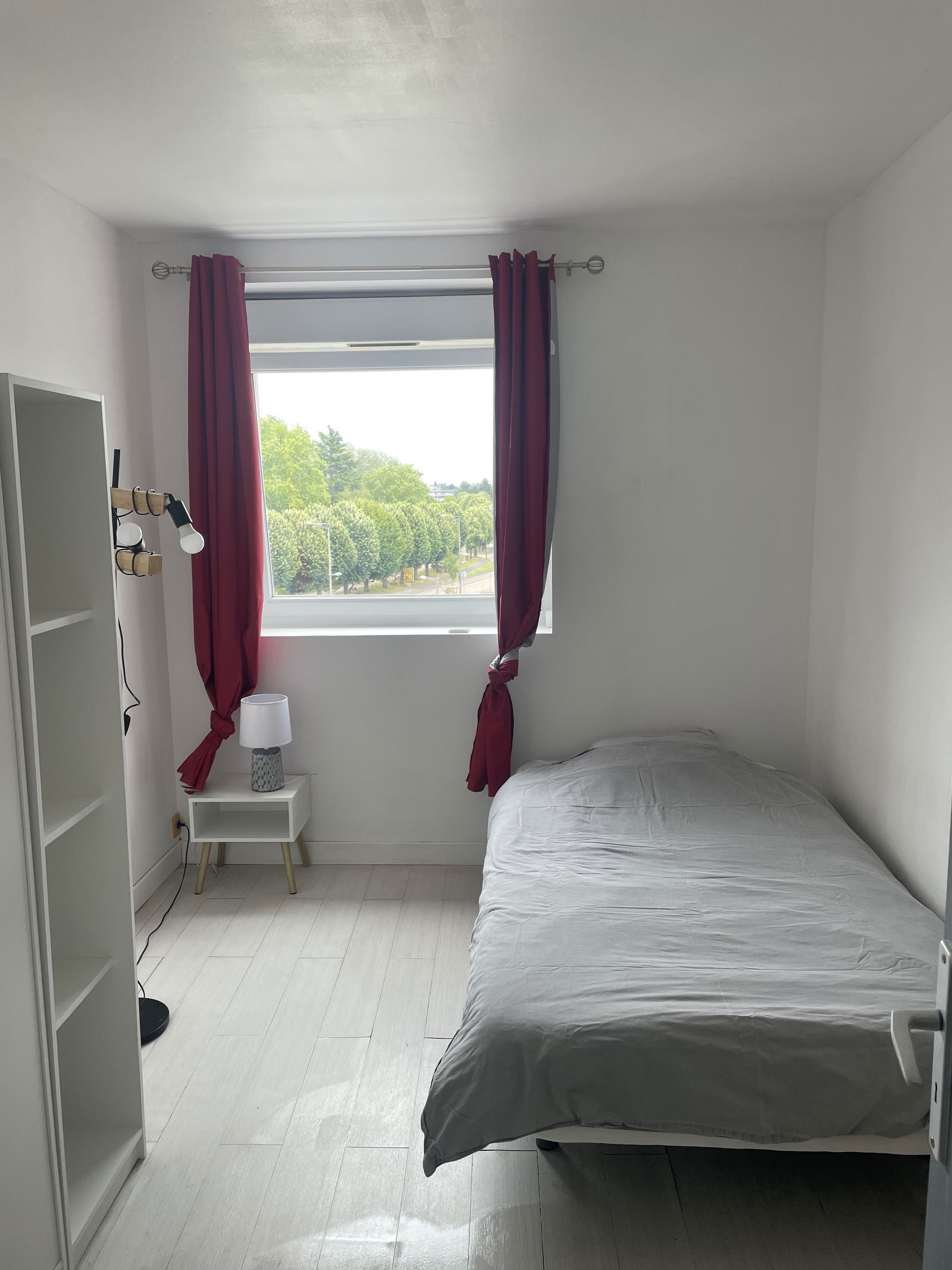 Colocação Mont-Saint-Aignan 403631