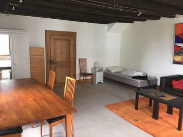 Roomlala | Quarto para alugar para estudantes