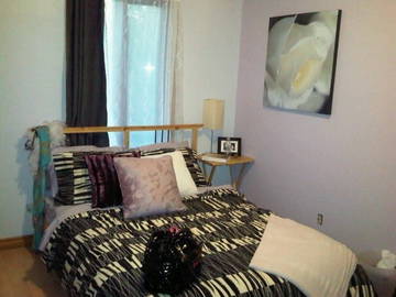 Roomlala | Quarto para alugar - perto da Universidade