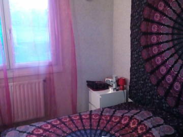 Roomlala | Quarto para alugar perto de Lyon