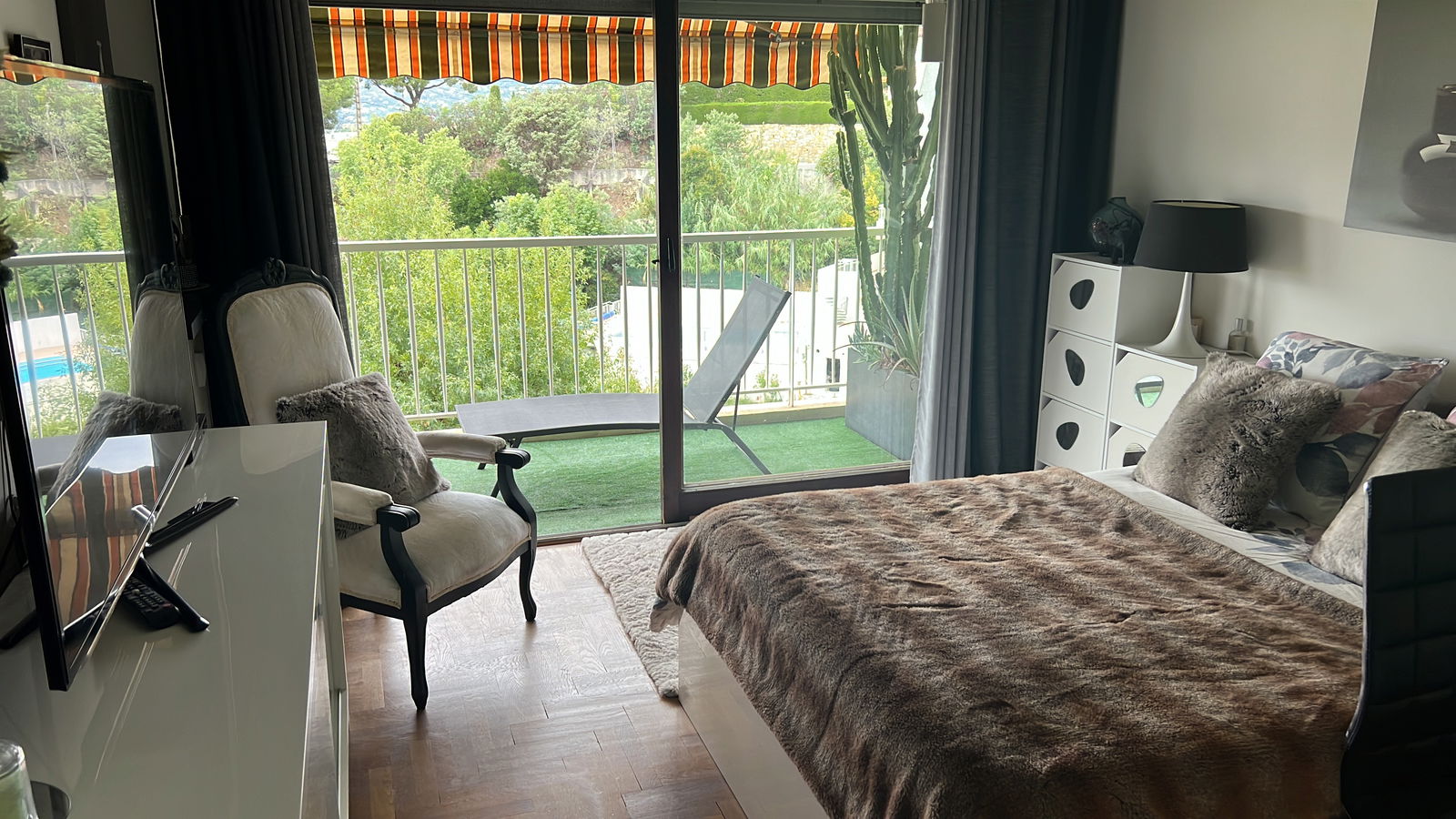 Hospedagem Em Casa De Família Cannes 487248