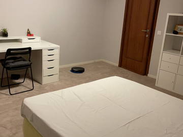 Roomlala | Quarto para alugar, procurando um colega de quarto