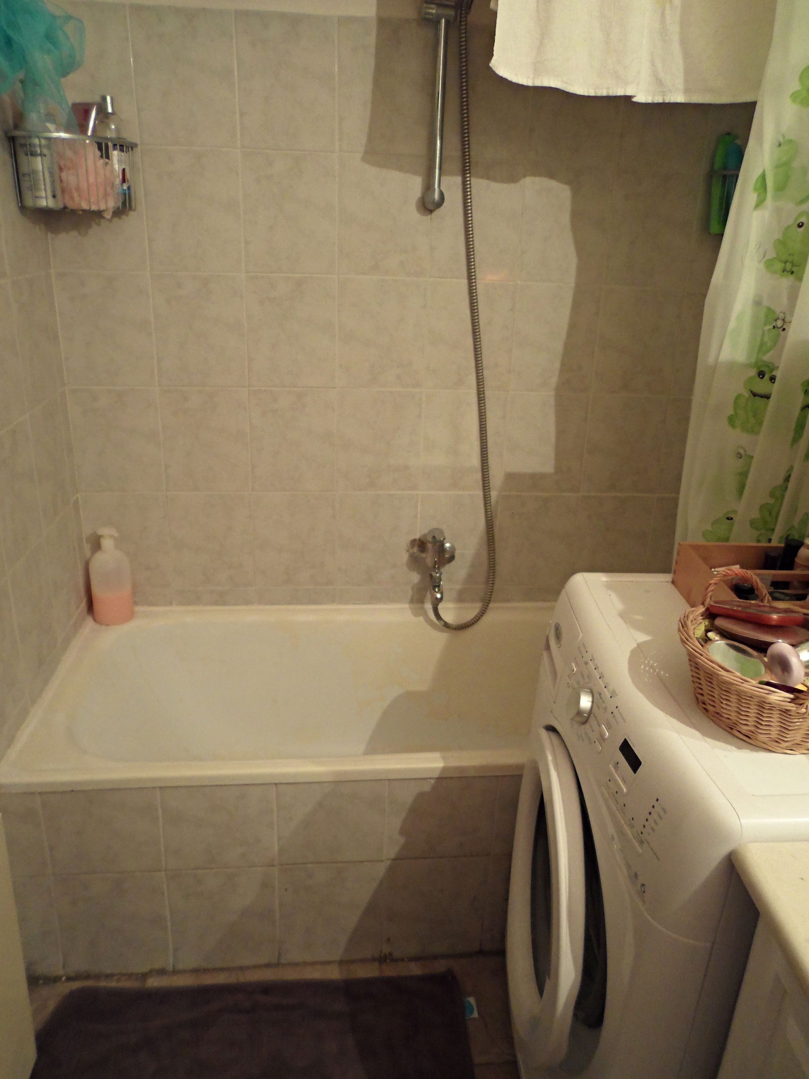 Hospedagem Em Casa De Família Saint-Laurent-du-Var 78399