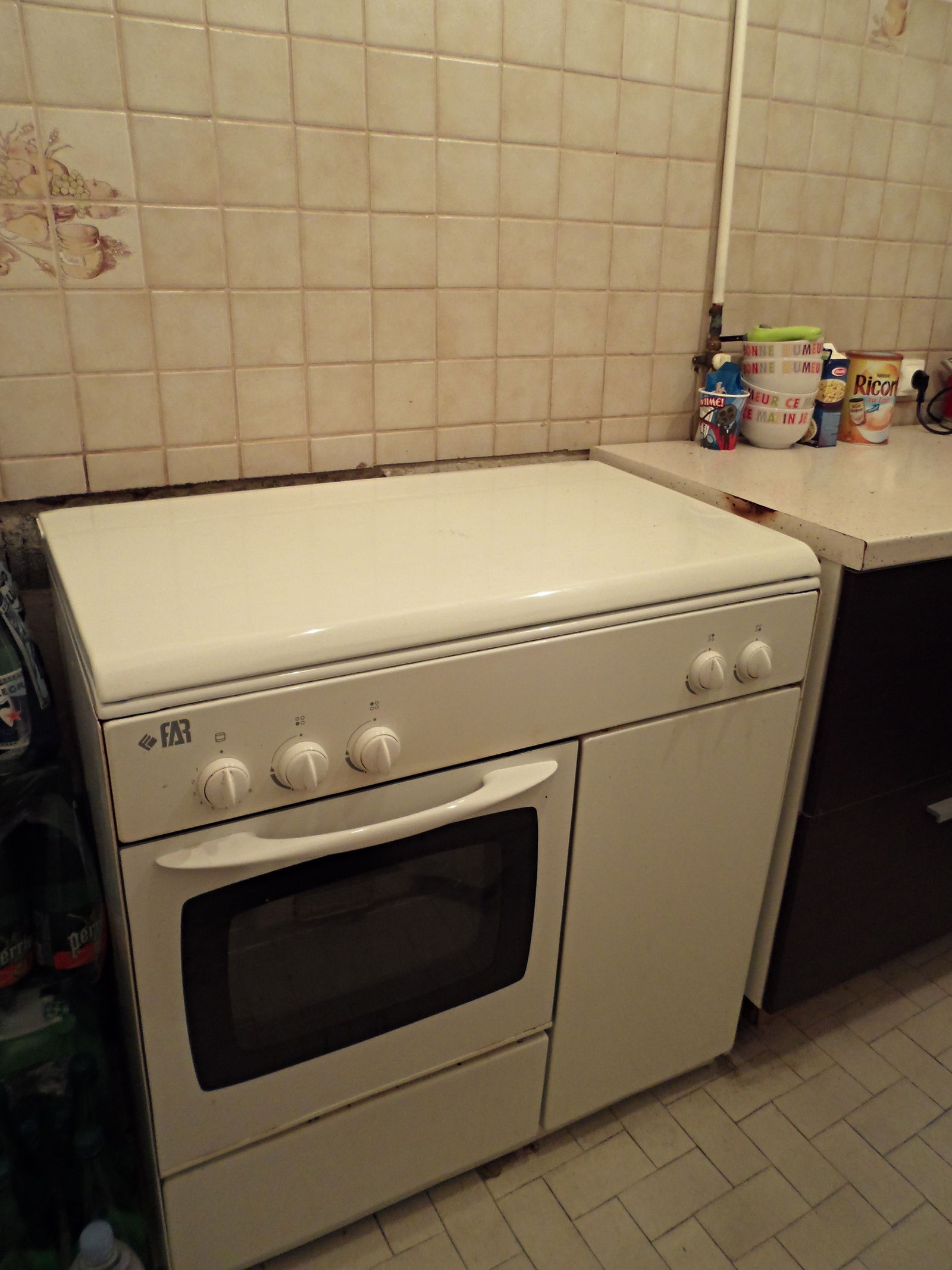 Hospedagem Em Casa De Família Saint-Laurent-du-Var 78399