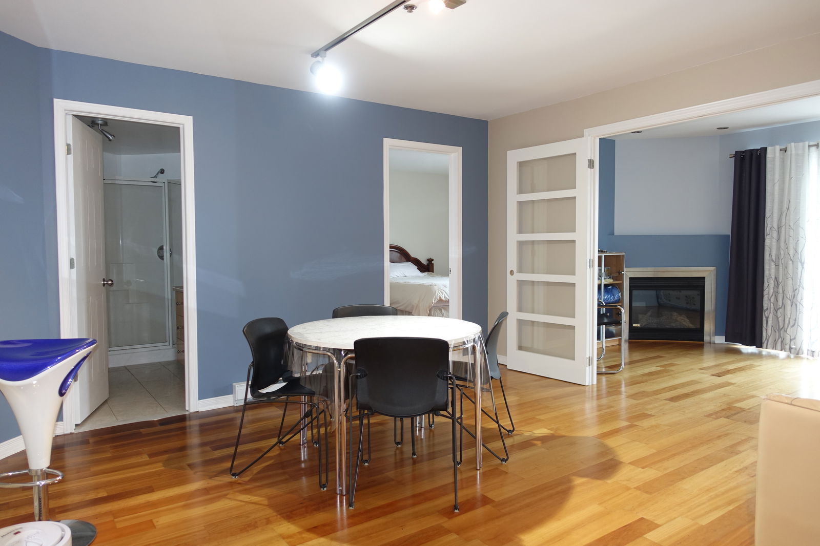 Colocação Montréal 109541