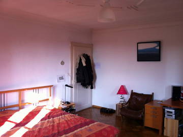 Roomlala | Quarto para sublocar a partir de dezembro