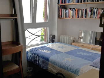 Roomlala | Quarto pequeno em casa no centro da cidade