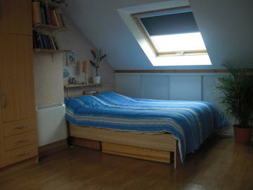 Roomlala | Quarto Plus Banheiro Privado em Lou