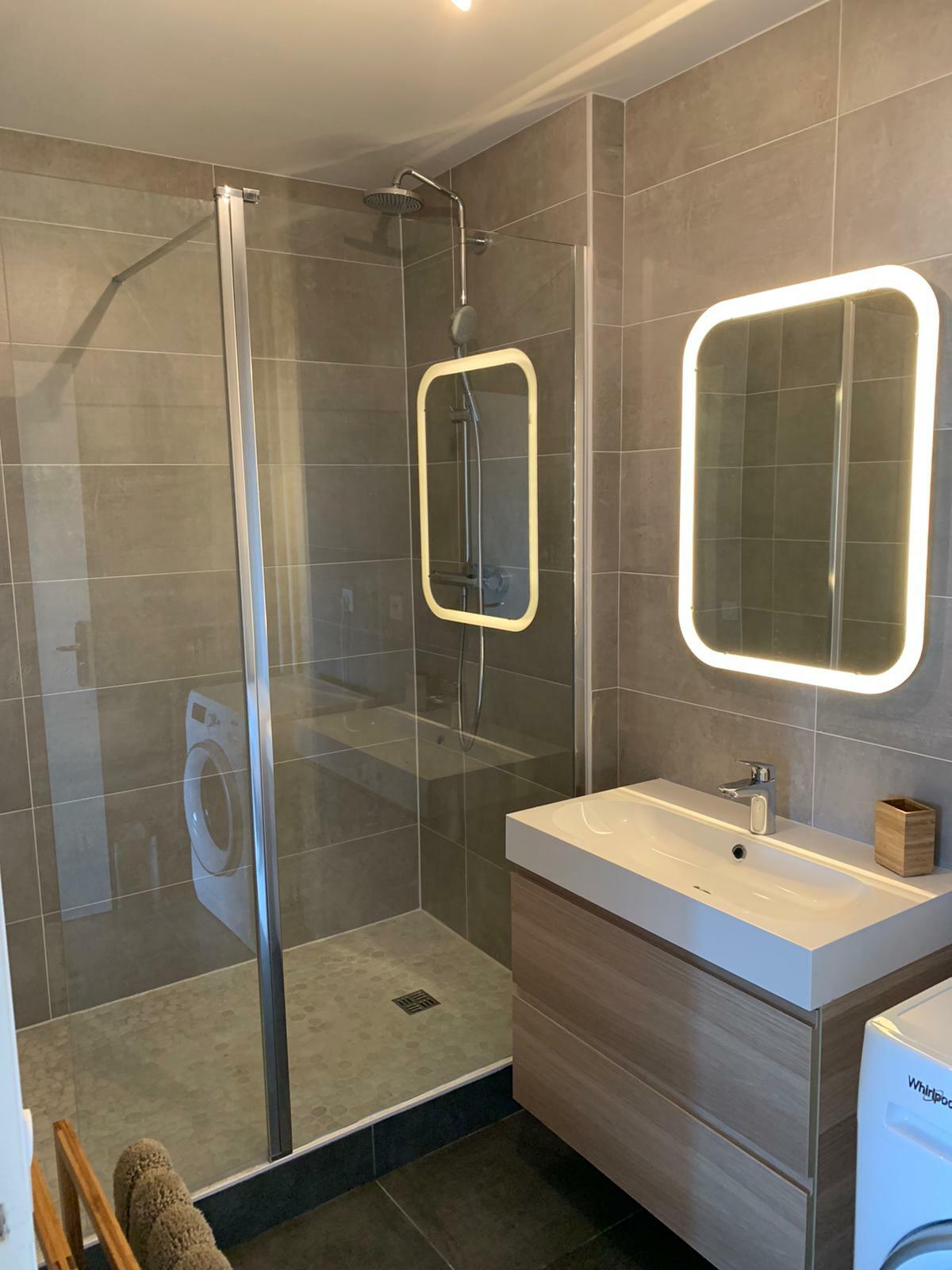 Colocação Bron 238205